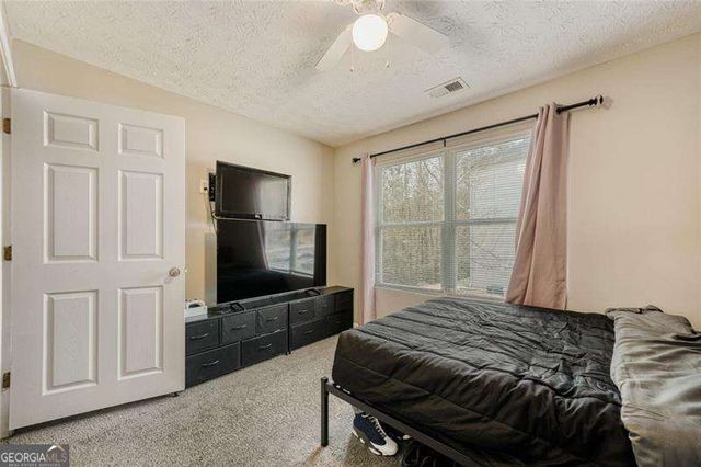 10204 Fairington Ridge Circle, Lithonia, GA 30038