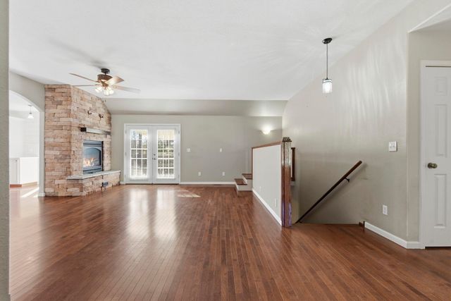 1269 Clevenger Cove Road, Hollister, MO 65672