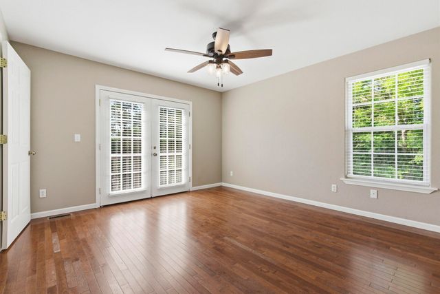 1269 Clevenger Cove Road, Hollister, MO 65672