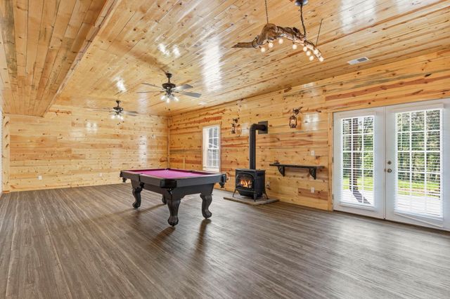 1269 Clevenger Cove Road, Hollister, MO 65672