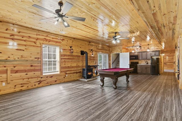 1269 Clevenger Cove Road, Hollister, MO 65672