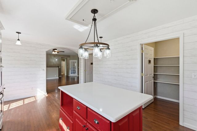 1269 Clevenger Cove Road, Hollister, MO 65672