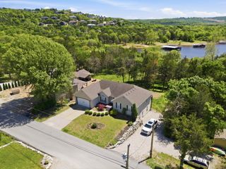 1269 Clevenger Cove Road, Hollister, MO 65672