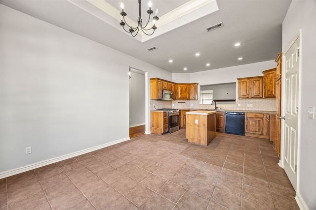 703 Grant Avenue, Prairie Grove, AR 72753