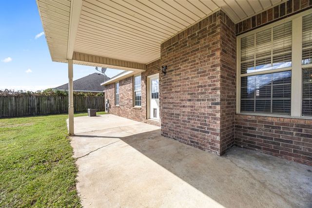 703 Grant Avenue, Prairie Grove, AR 72753