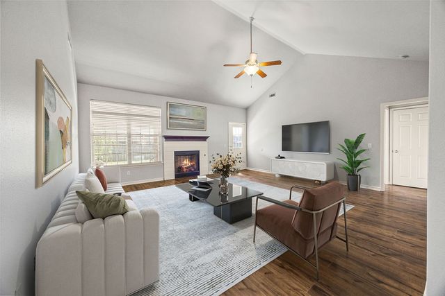 703 Grant Avenue, Prairie Grove, AR 72753