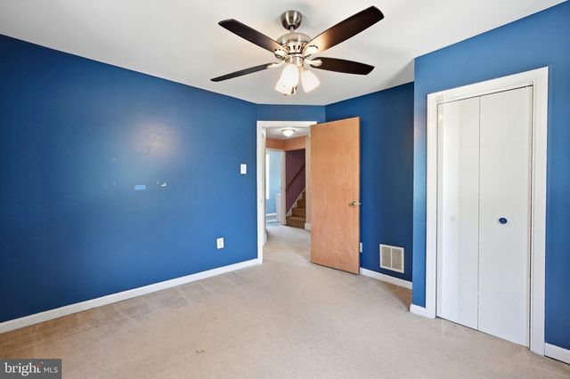 242 TRENTON AVE, Laurel Springs, NJ 08021