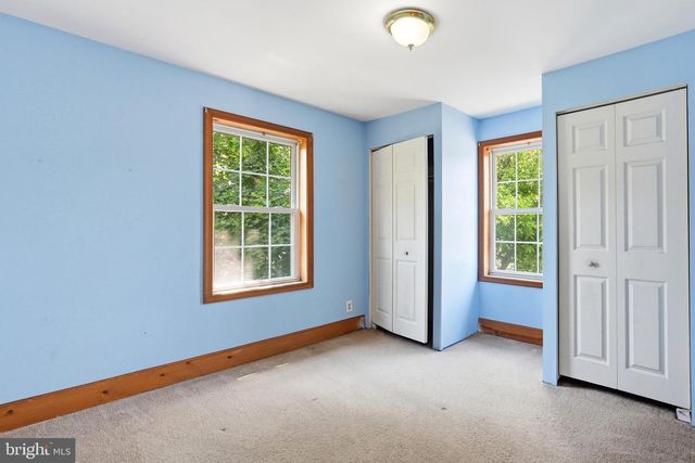 242 TRENTON AVE, Laurel Springs, NJ 08021