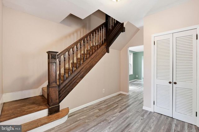 242 TRENTON AVE, Laurel Springs, NJ 08021