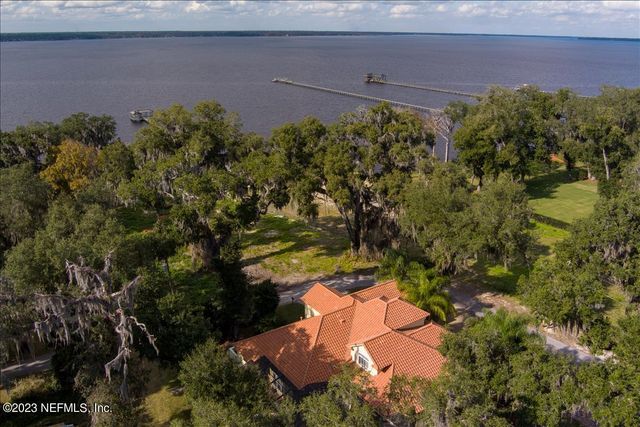 2214 TIVOLI Lane, St. Johns, FL 32259