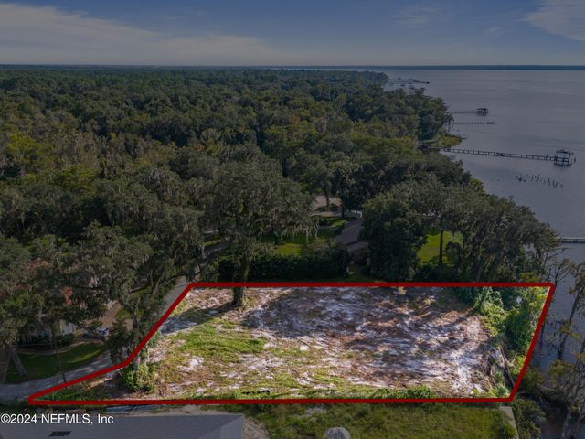 2214 TIVOLI Lane, St. Johns, FL 32259