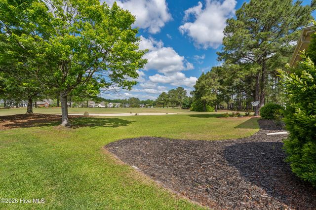 417 Crow Creek Drive NW, Calabash, NC 28467