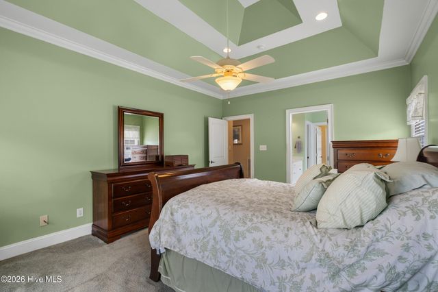 417 Crow Creek Drive NW, Calabash, NC 28467