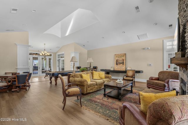 417 Crow Creek Drive NW, Calabash, NC 28467