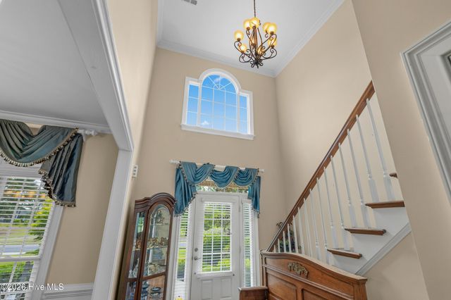 417 Crow Creek Drive NW, Calabash, NC 28467