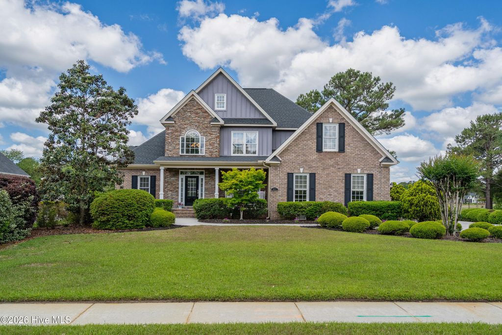 417 Crow Creek Drive NW, Calabash, NC 28467