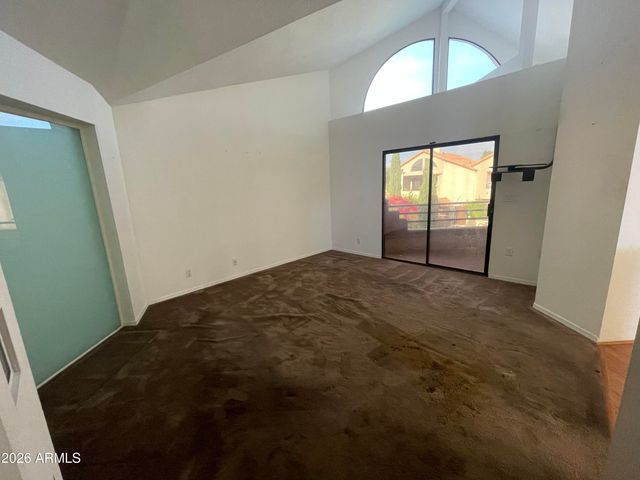 10301 N 70th Street 202, Paradise Valley, AZ 85253