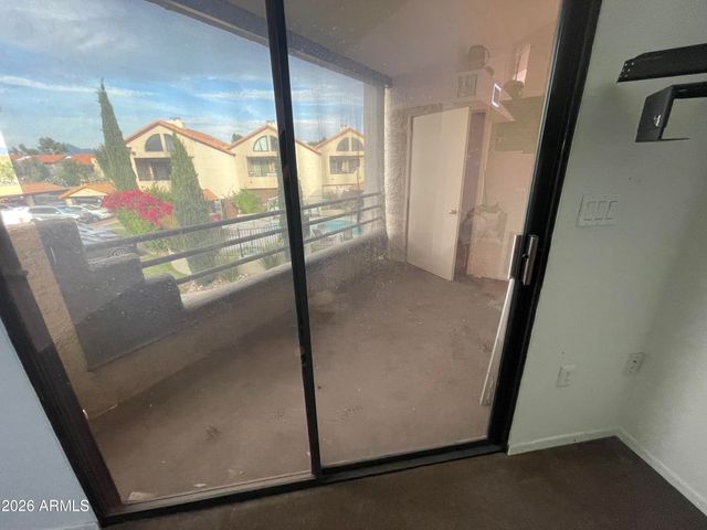 10301 N 70th Street 202, Paradise Valley, AZ 85253