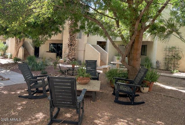 10301 N 70th Street 202, Paradise Valley, AZ 85253