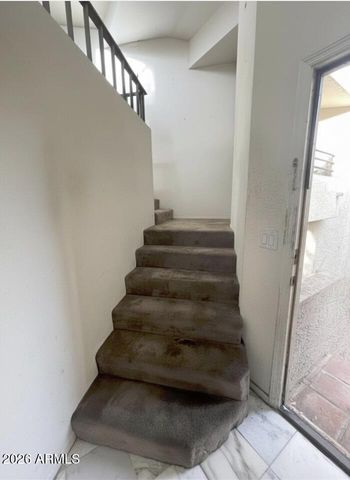 10301 N 70th Street 202, Paradise Valley, AZ 85253