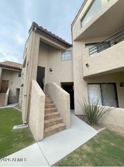 10301 N 70th Street 202, Paradise Valley, AZ 85253