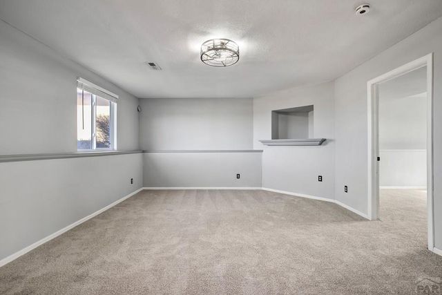 528 S Bellflower Dr, Pueblo West, CO 81007