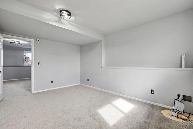 528 S Bellflower Dr, Pueblo West, CO 81007