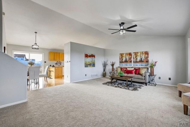 528 S Bellflower Dr, Pueblo West, CO 81007