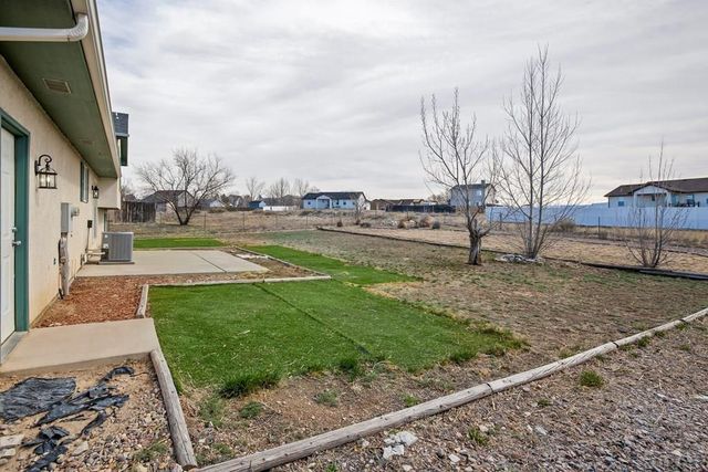 528 S Bellflower Dr, Pueblo West, CO 81007