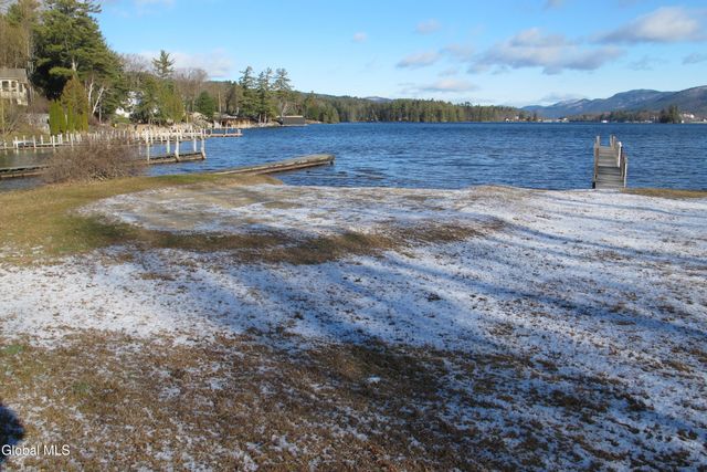 17 Beckers Drive, Bolton, NY 12814