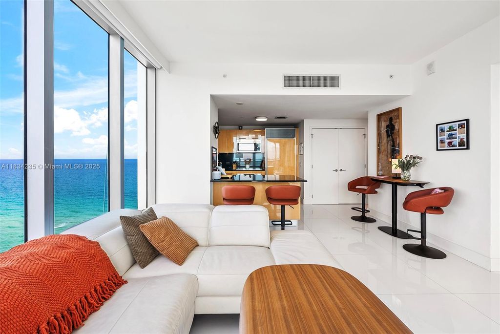 6899 Collins Ave 2004, Miami Beach, FL 33141