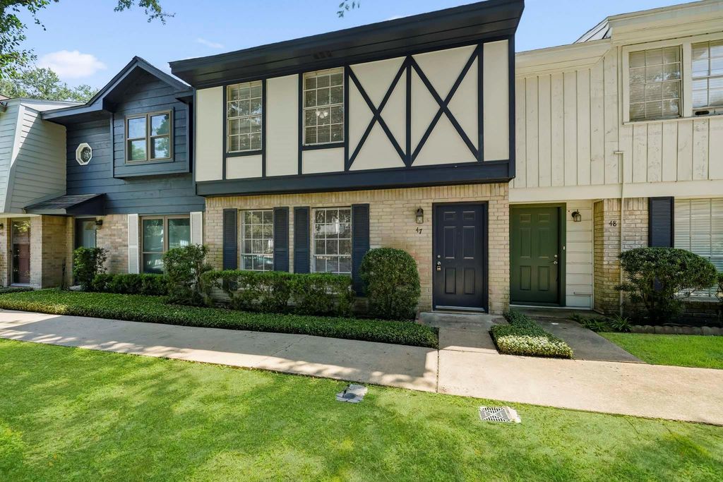 10011 Knoboak Drive 47, Houston, TX 77080