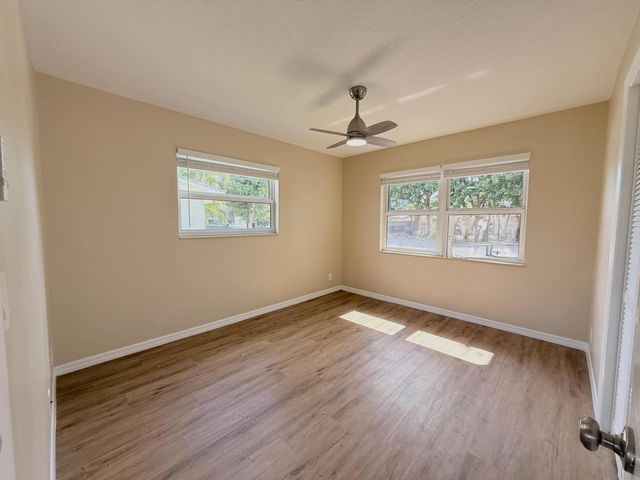 3559 Burma Court 2, Palm Beach Gardens, FL 33403