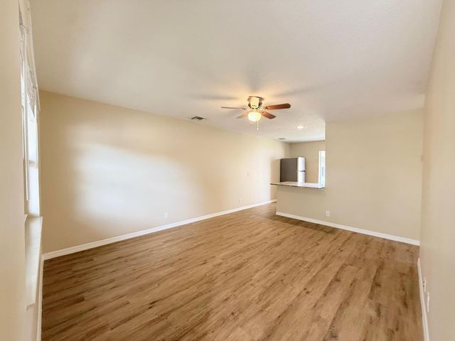 3559 Burma Court 2, Palm Beach Gardens, FL 33403