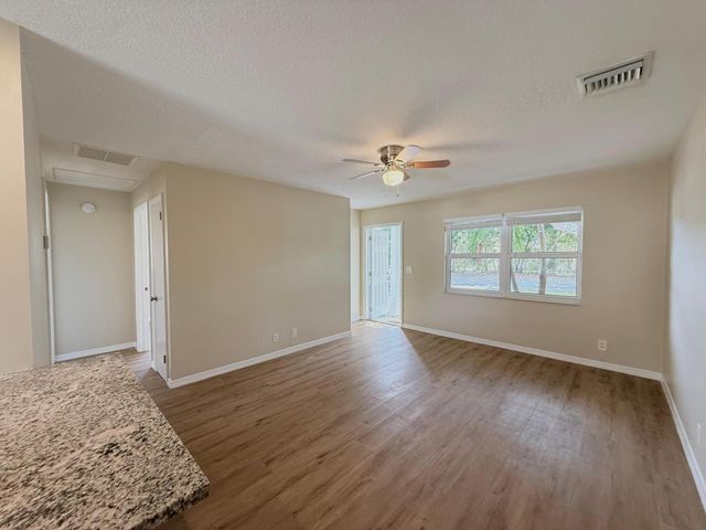 3559 Burma Court 2, Palm Beach Gardens, FL 33403