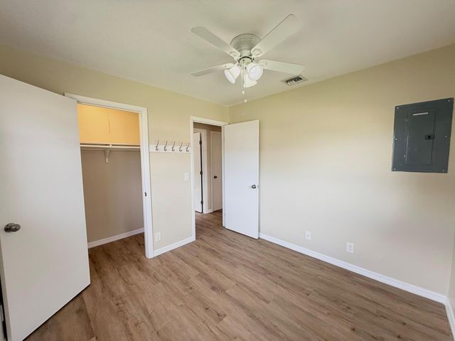 3559 Burma Court 2, Palm Beach Gardens, FL 33403