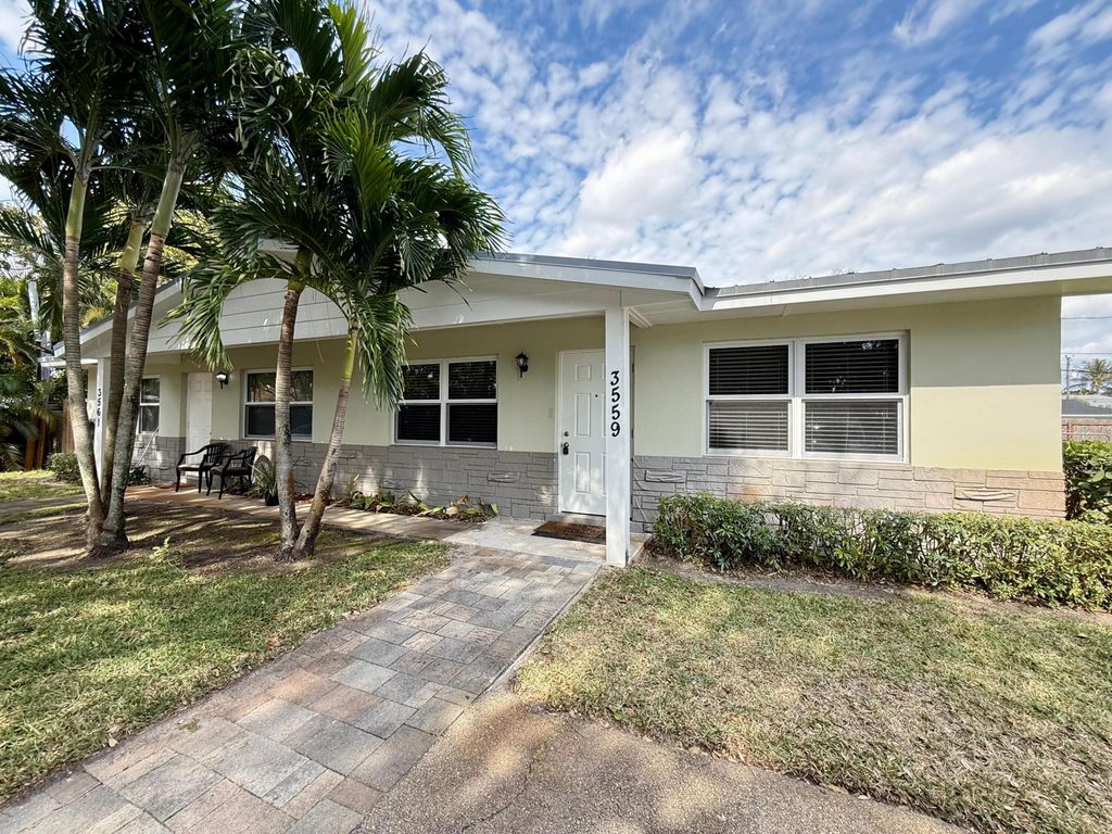 3559 Burma Court 2, Palm Beach Gardens, FL 33403