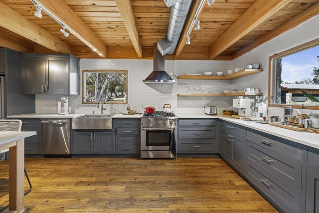 495 FM 1340, Hunt, TX 78024