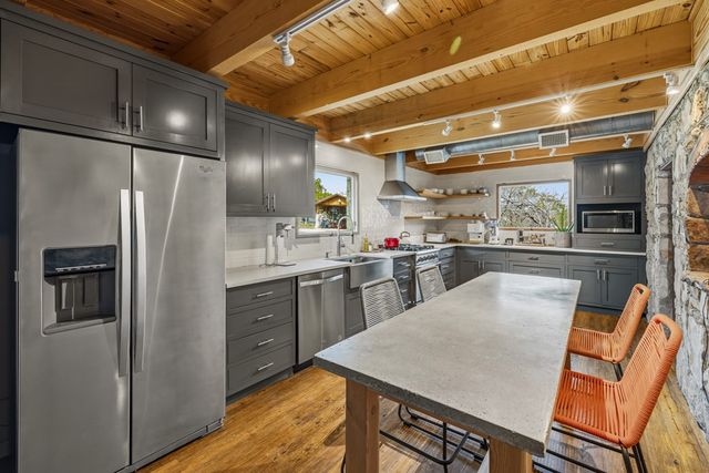 495 FM 1340, Hunt, TX 78024