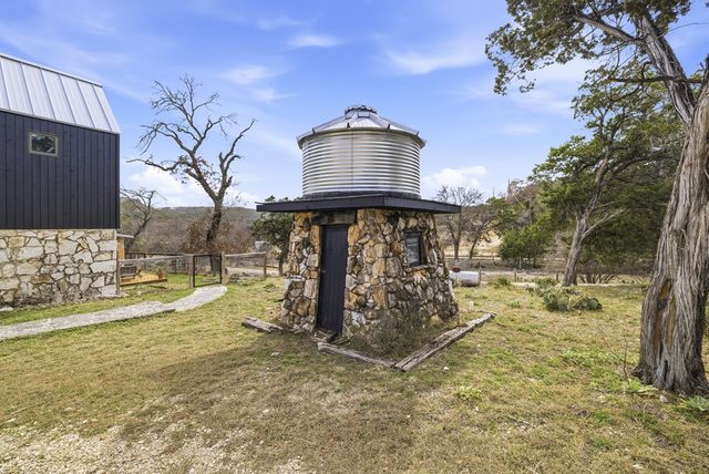 495 FM 1340, Hunt, TX 78024