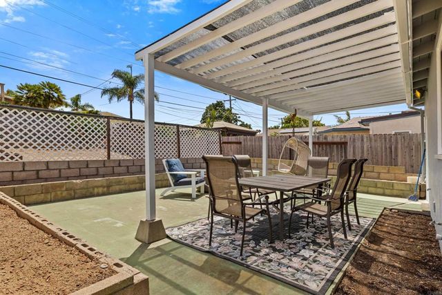 3317 Mohican, San Diego, CA 92117