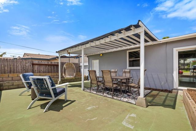 3317 Mohican, San Diego, CA 92117