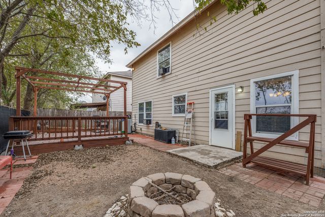 6110 Outlook Ridge, San Antonio, TX 78233