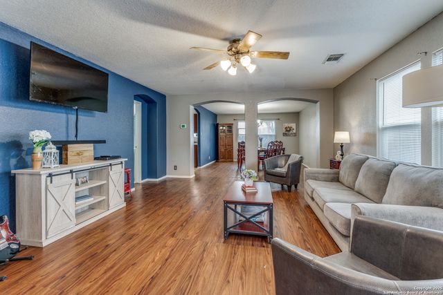 6110 Outlook Ridge, San Antonio, TX 78233