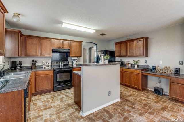 6110 Outlook Ridge, San Antonio, TX 78233