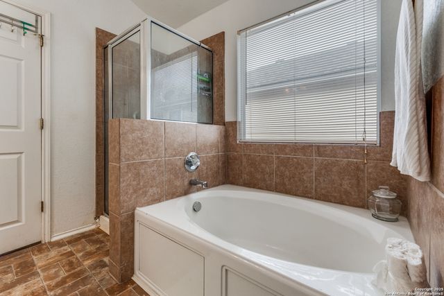 6110 Outlook Ridge, San Antonio, TX 78233