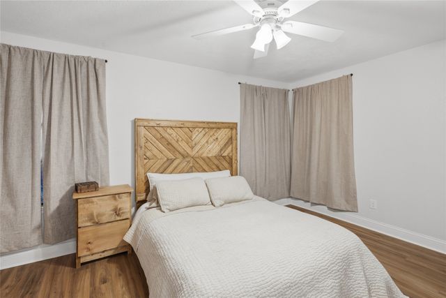 217 Spruce Circle, Azle, TX 76020