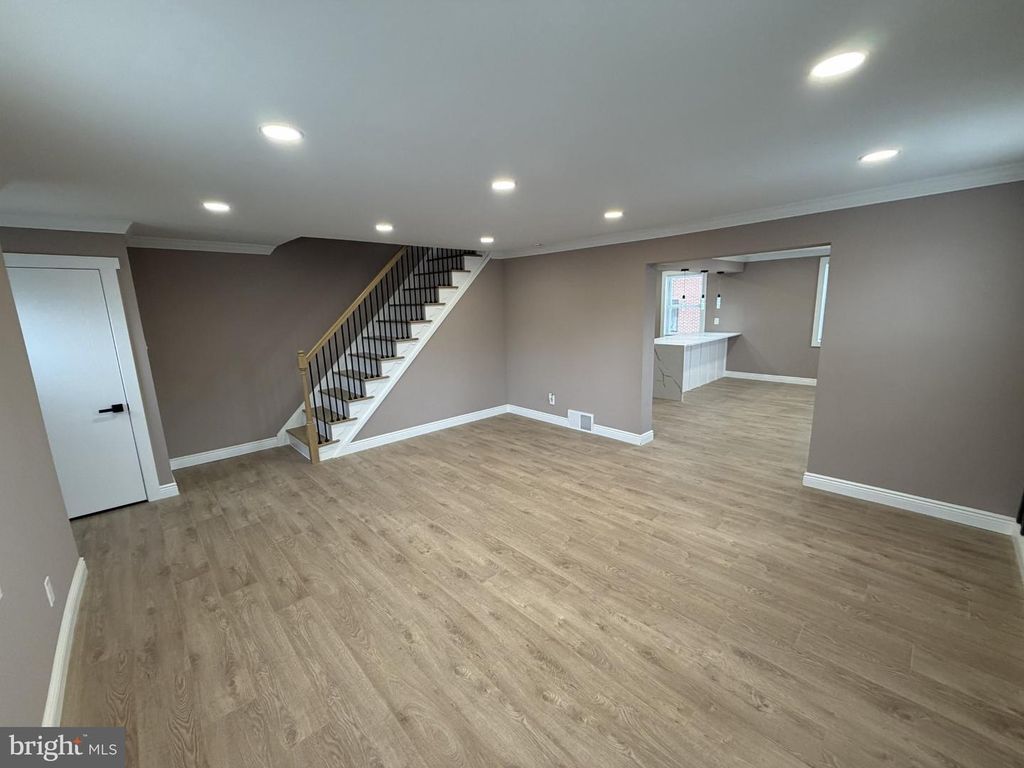 6101 MAGNOLIA ST, Philadelphia, PA 19144 — photo 3