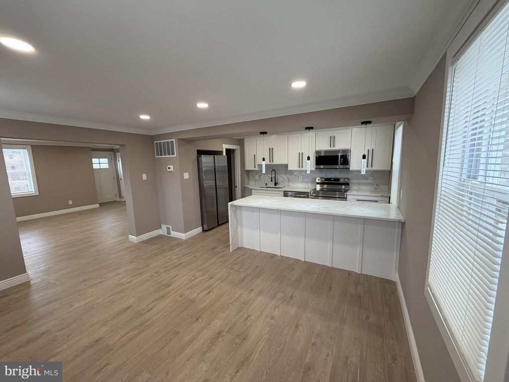 6101 MAGNOLIA ST, Philadelphia, PA 19144 — photo 5