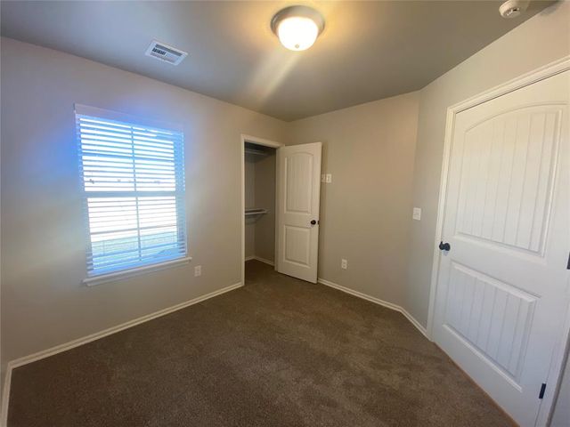 4509 Black Mesa Lane, Yukon, OK 73099